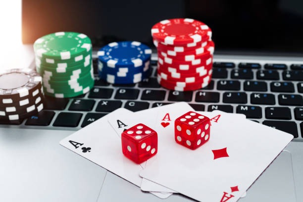 asia77 slot Live Chat betting interface showing chip selection and table layout on mobile